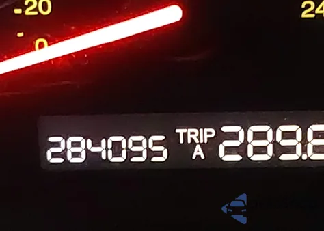 2005 Honda Accord 2.4 Lx z USA, uszkodzony, nr VIN 1HGCM56445A197122